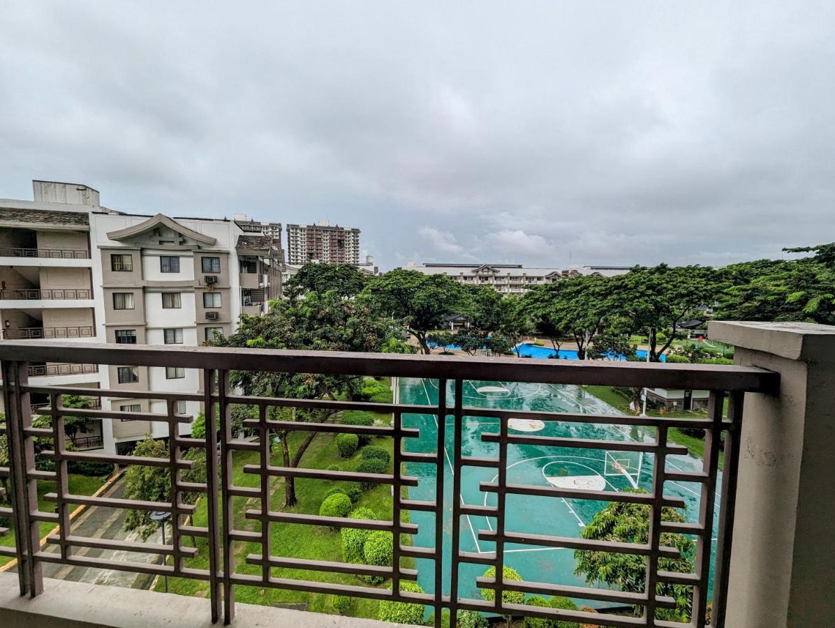 Acacia Estates' The Getaway Taguig Jade Tower Διαμέρισμα Μανίλα Εξωτερικό φωτογραφία